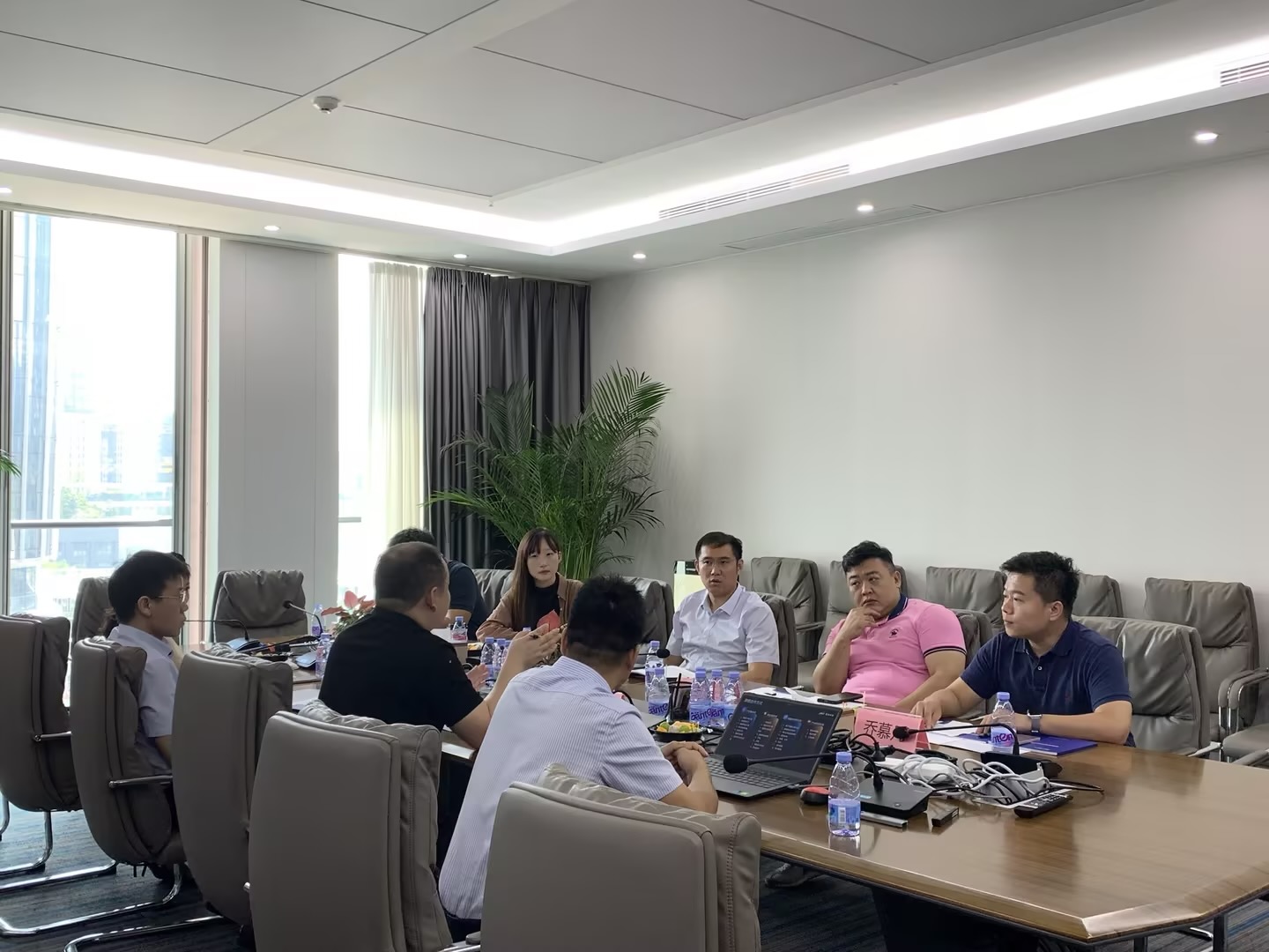 6b23bd5e952fbf72564f65c04b1f493c.jpg 6b23bd5e952fbf72564f65c04b1f493c.jpg